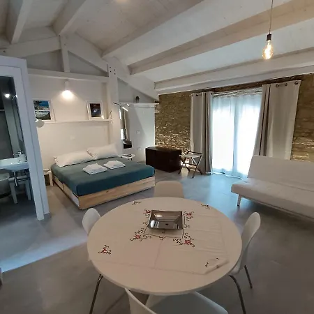 Oh Quant'e' Bella L'acquabella